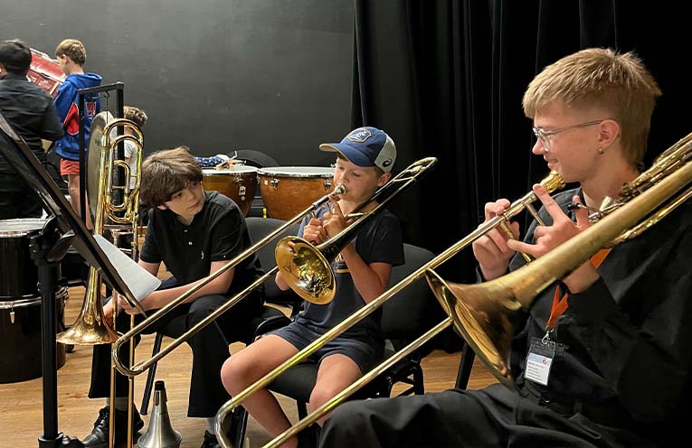 Symphonic Wind Orchestra wows Gloucester audience
