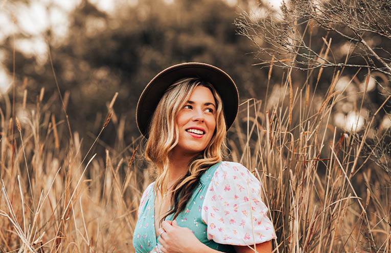 Bulahdelah’s Elisa Kate makes it onto streaming giant’s movie soundtrack