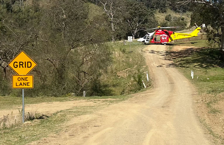 Six injured in Davis Creek rollover