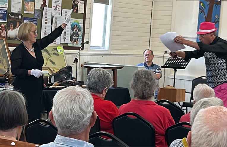 Gloucester Uniting Church raises funds for Westpac Rescue Helicopter Service