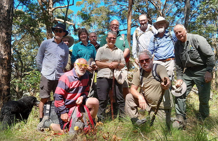 Gloucester bushwalkers take on Peppers Mountain