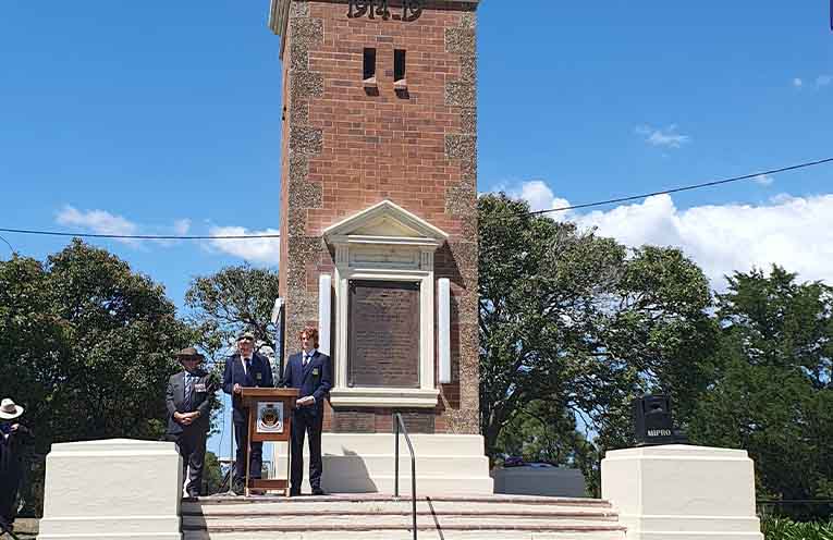 Gloucester gathers to remember the fallen