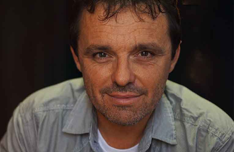 Well-loved musician John Newsome returns to Gloucester Community Carols