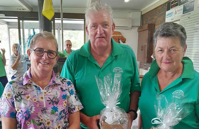 Higgins, Peters win four ball golf