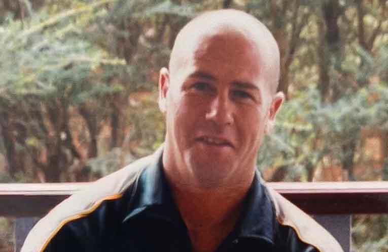 Tributes flow for firefighter after Bulahdelah fire tragedy