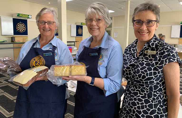 Barbara Reichert, Denise Hawdon and judge Ellice Schrader. Photo: supplied.