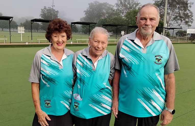 Runners Up, Julie, Bev and Steve.