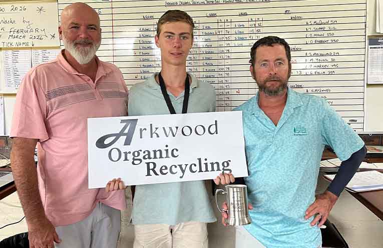 Walmsley wins golf medal