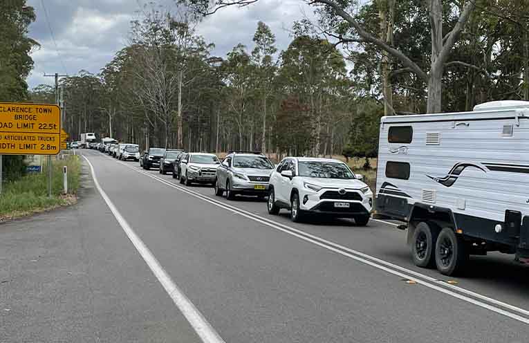 Crash fears realised at Bucketts Way-Pacific Highway intersection