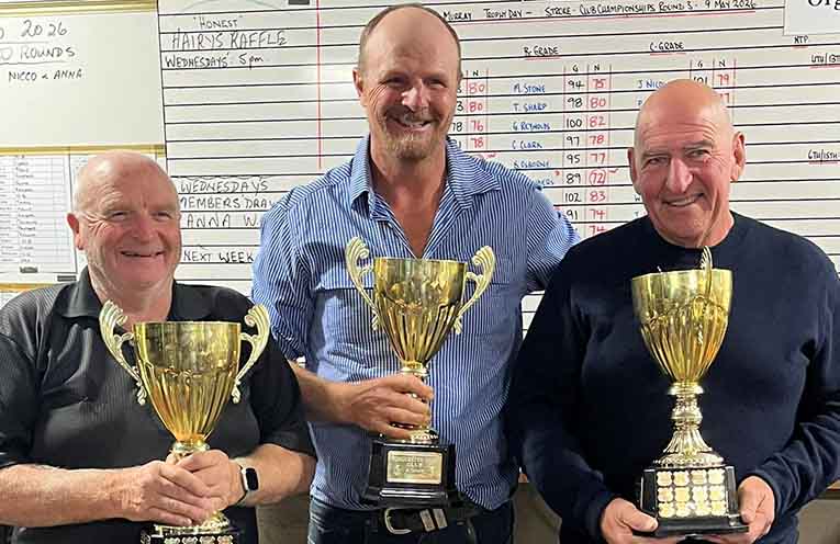 Andrews Wins Golf Championship