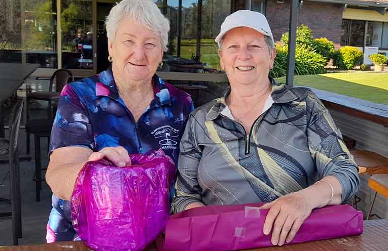 Dunn & Howarth Win Women’s Golf