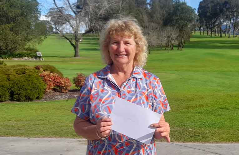 Wand Wins Women’s Golf