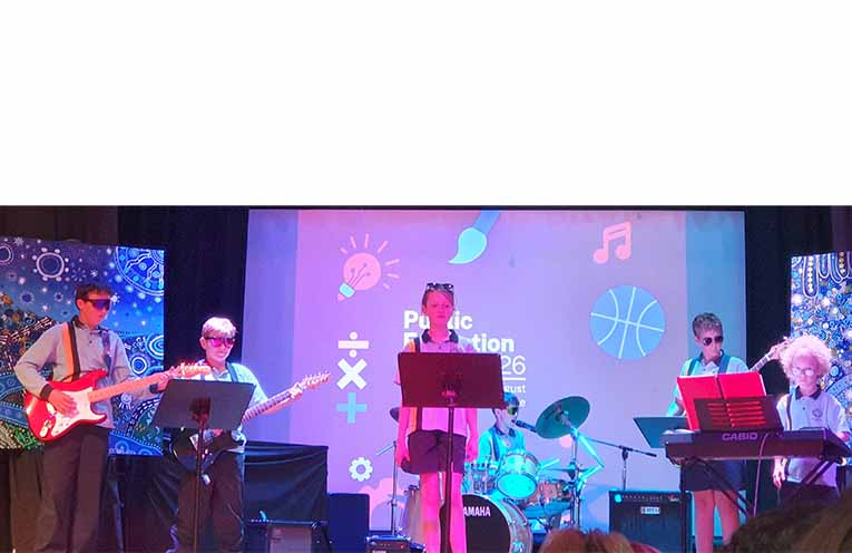 GPS Rock Band sings Beds are Burning.