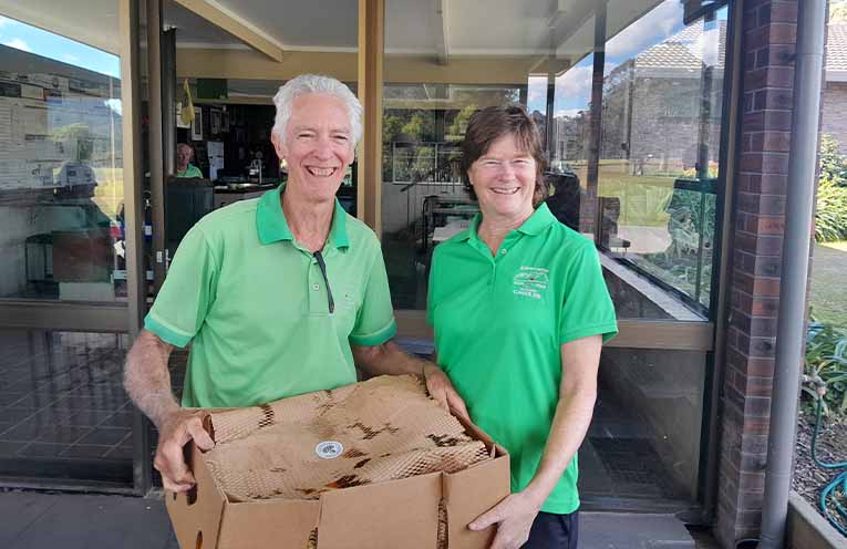 Davies in Solid Vets Golf Win
